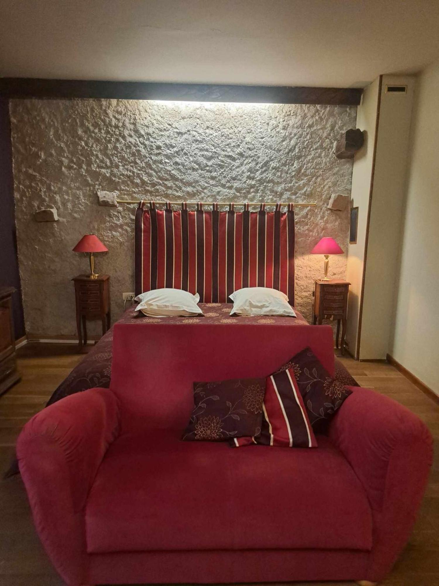 Chambres D'Hotes Les Hirondelles Gaubiving Buitenkant foto