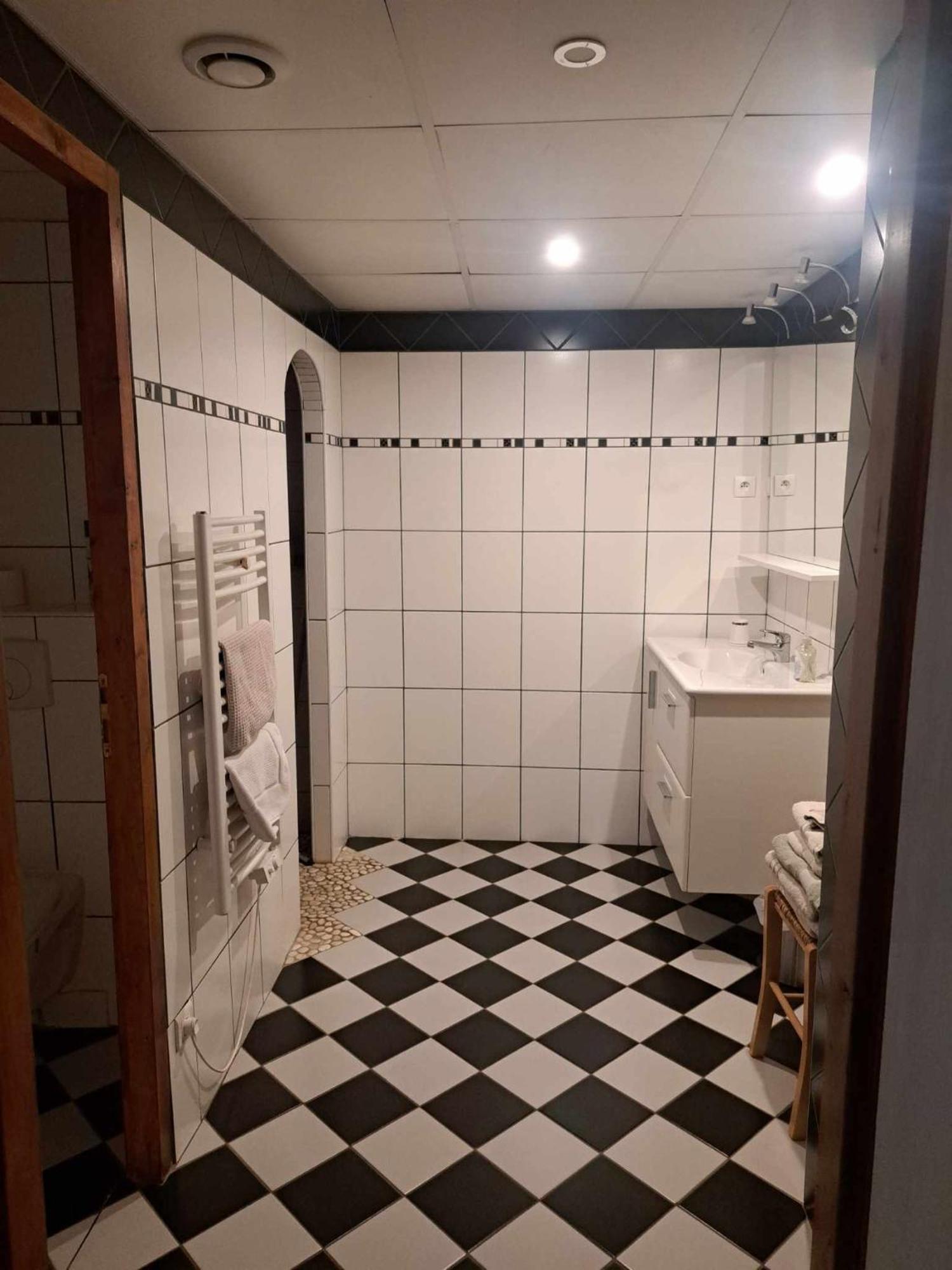 Chambres D'Hotes Les Hirondelles Gaubiving Buitenkant foto